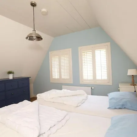 Beautiful With Garden, Near The Wadden Sea Hippolytushoef